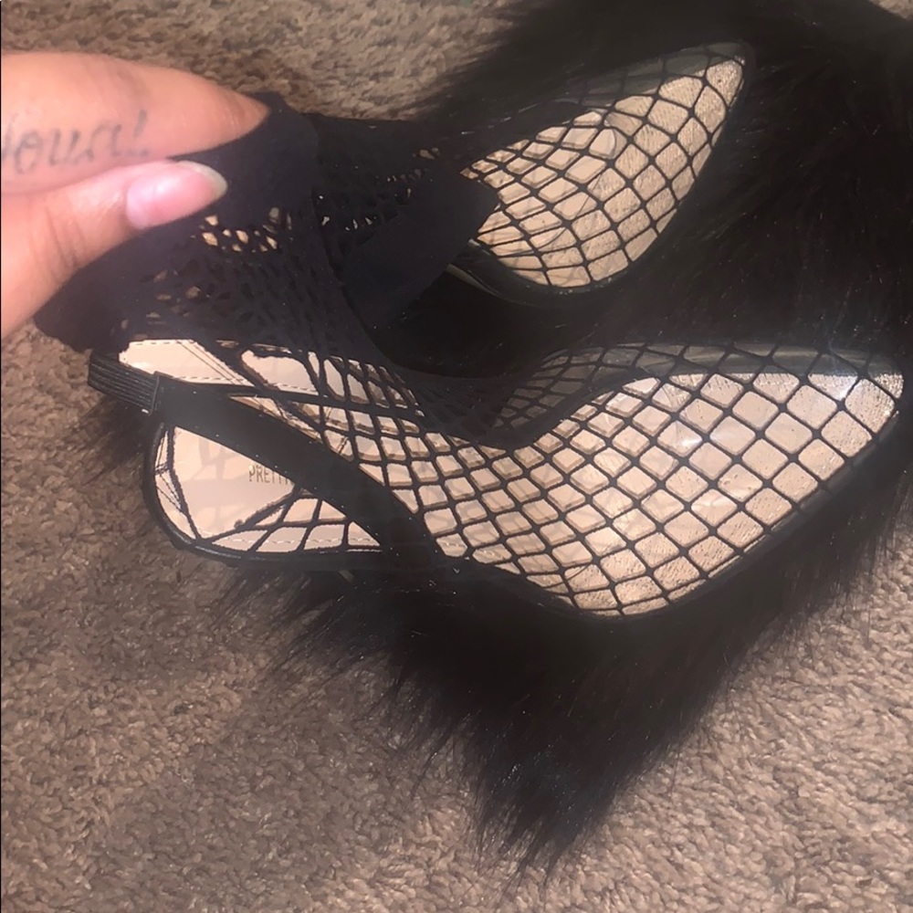 Fishnet heels - Picture 4 of 4
